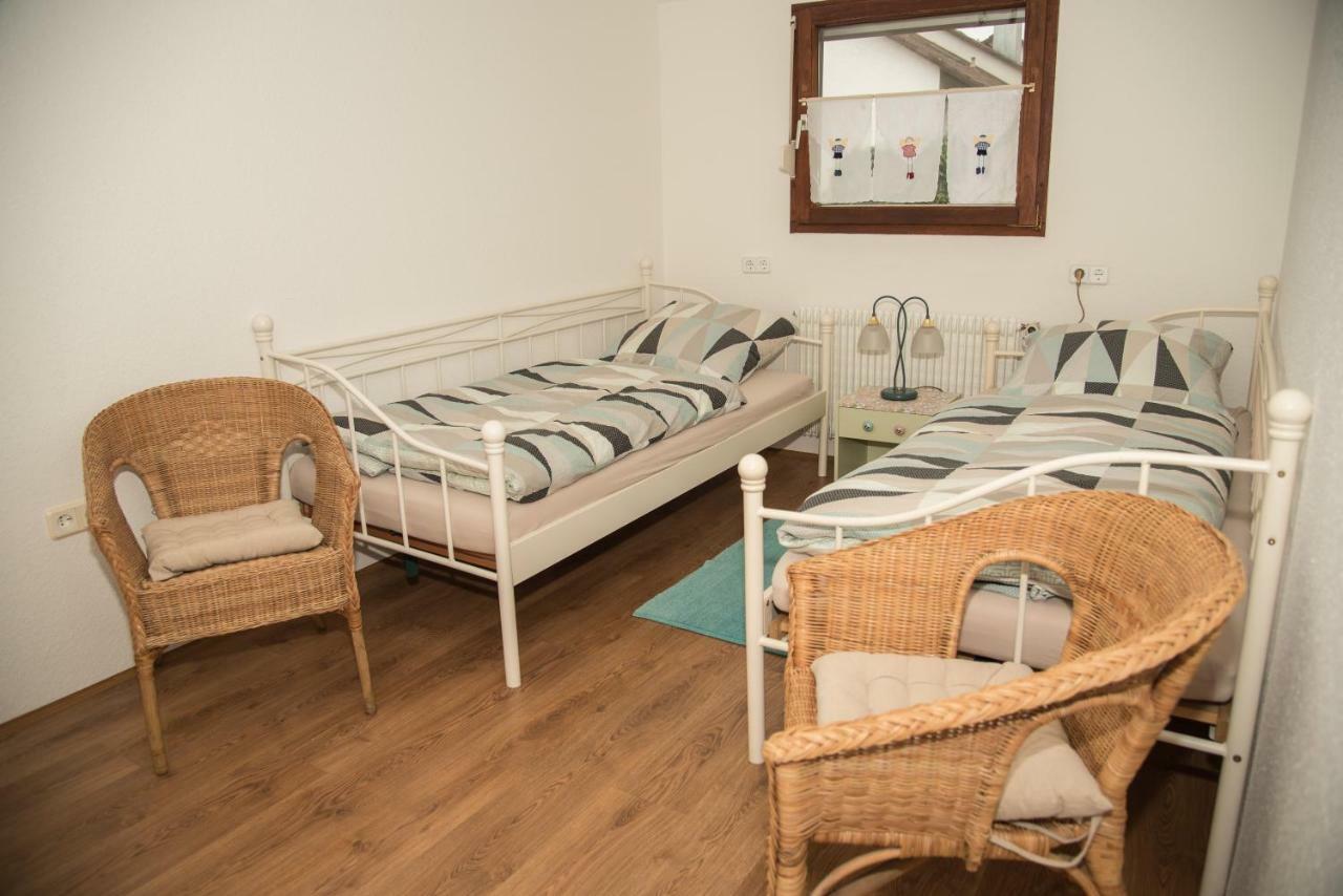 Ferienwohnung "Hirsch Huesli" Schopfheim Buitenkant foto