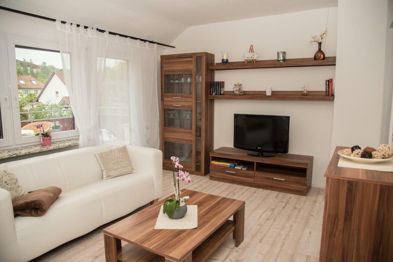 Ferienwohnung "Hirsch Huesli" Schopfheim Buitenkant foto