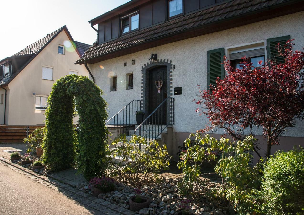 Ferienwohnung "Hirsch Huesli" Schopfheim Buitenkant foto